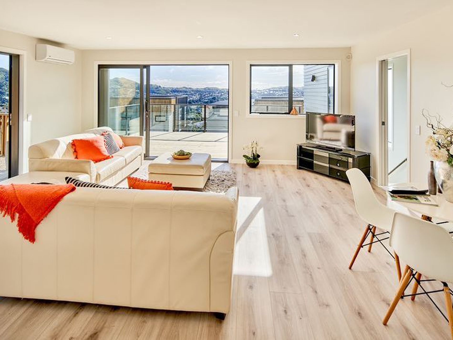 7 Spitfire Place, Newlands
