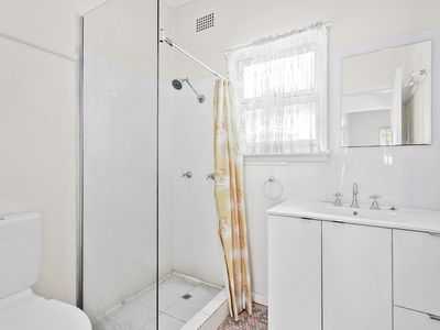 65 Old Lake Entrance Road, Oak Flats