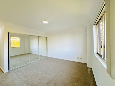 207 / 8 WENTWORTH DRIVE, Liberty Grove