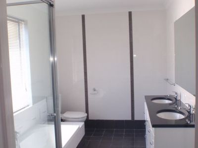 64 Jones Street, Stirling