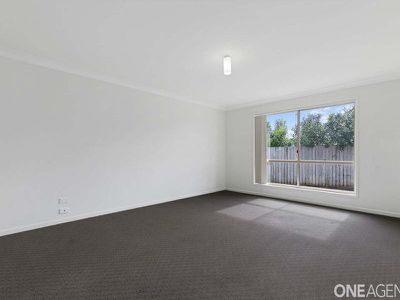 55 Magellan Circuit, Urraween