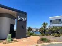 4 / 37 Azure Way, Hope Island