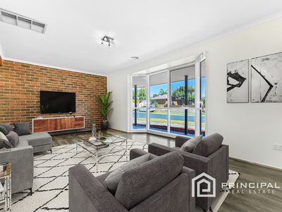 1 Emerald Court, Hampton Park