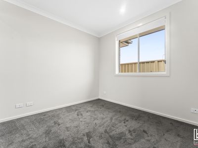 5 McEnery Close, Hamlyn Terrace