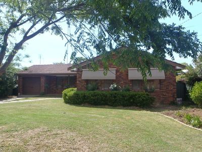6 Gundarra Street, Dubbo