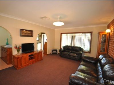 10 Villiers Avenue, Dubbo