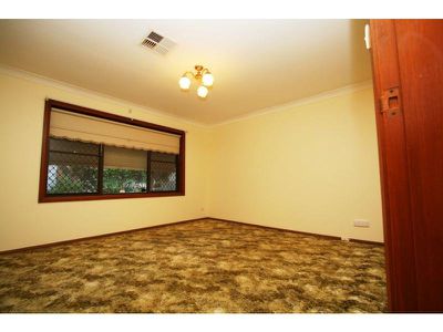 1 / 11 De Witt Street, Bankstown