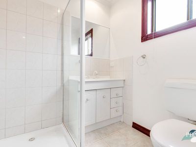 8 Barrell Court, Delahey