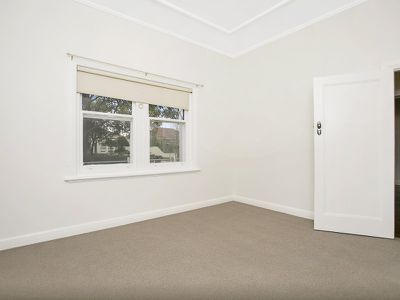 6 Turner Avenue, Plympton