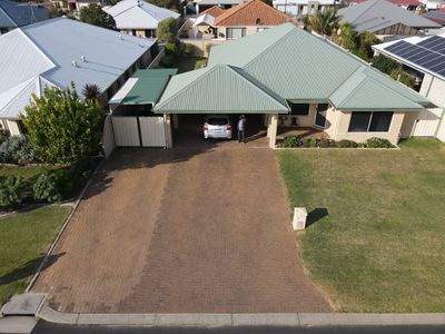 12 Sparrow Crescent, Broadwater
