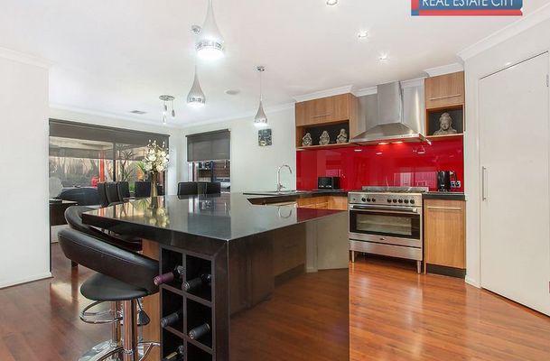 52 Royal Terrace, Craigieburn