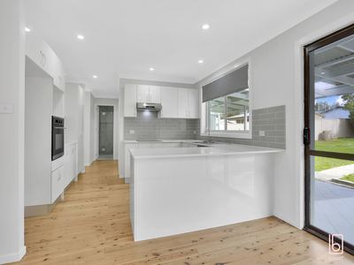 14 Parkside Drive, Charmhaven