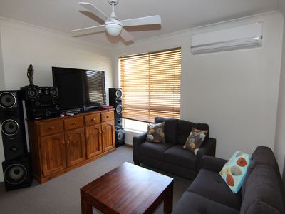 2 / 12 Karloo Street, Forster