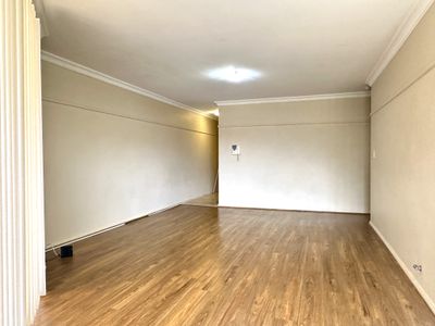 4 / 15-23 Mowle Street, Westmead