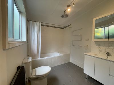 8 Realm Street, Arncliffe