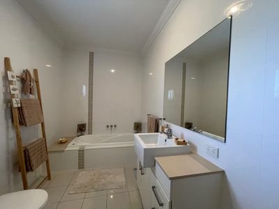 9 / 243 TORQUAY TERRACE, Torquay
