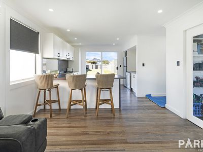 34 Davidson St, George Town