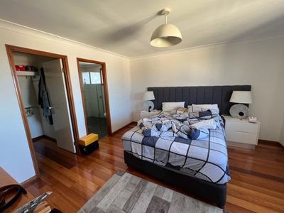 9 Buckley Close, Fairfield West
