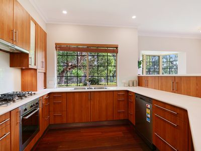 36 Bussell Road, Wembley Downs