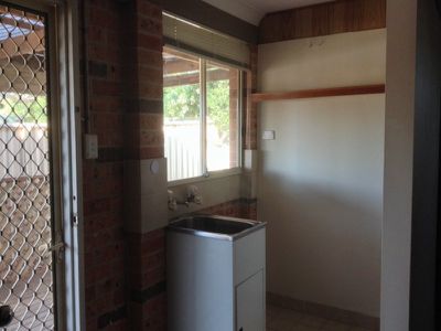 1 / 6 Stanley Street, Lake Illawarra