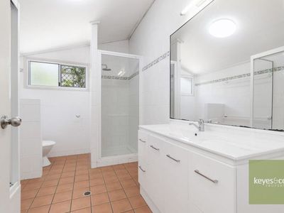 11 Tomkins Street, Cluden