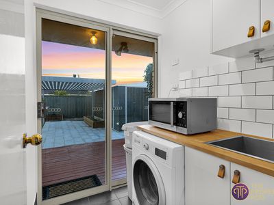 6 Baxter Close, Huntingdale