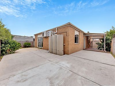 7 Jells Place , Caroline Springs