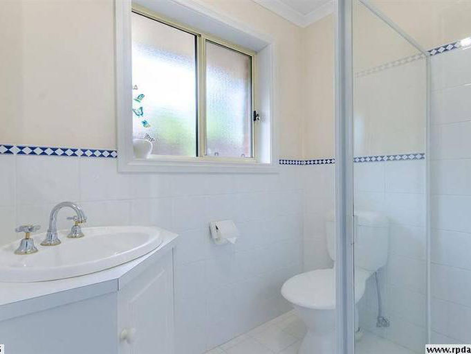 4 Field Street, Oakden