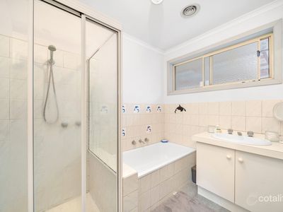 48 Cameron Avenue, Altona Meadows