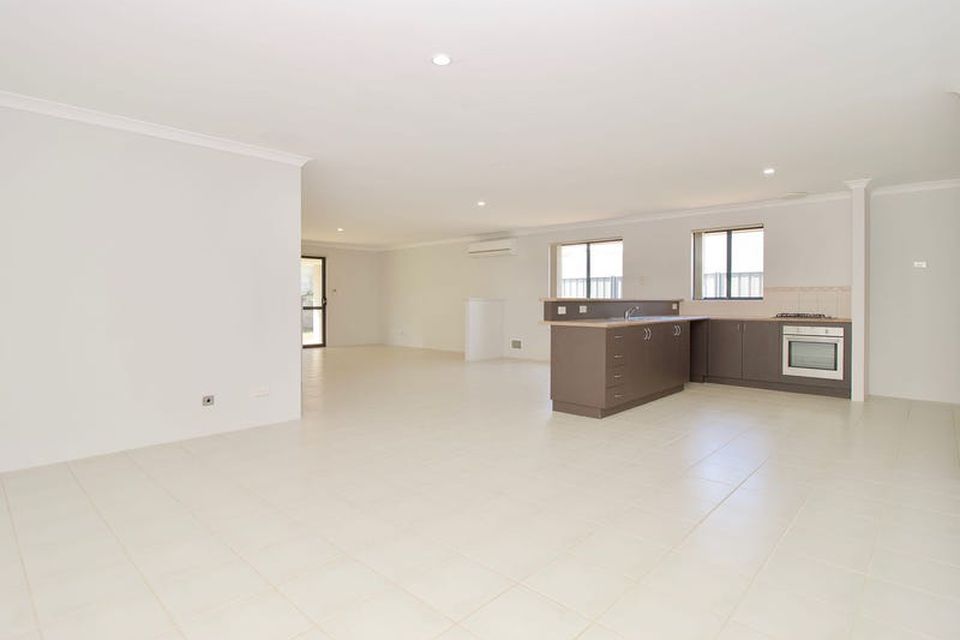 32 Lancelin Approach , Baldivis