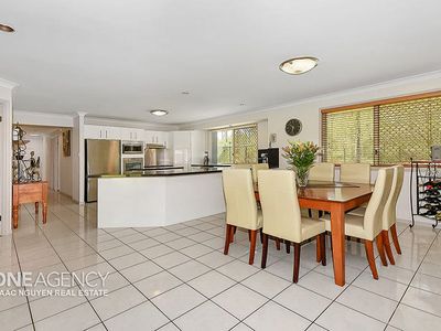 290 Forestdale Drive, Forestdale