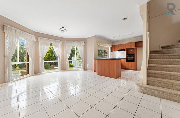 4 Sunset Court, Craigieburn
