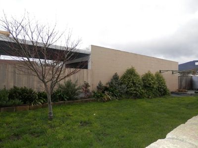 75 Hilton Road, Claremont