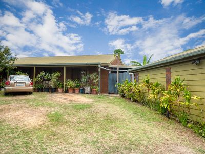 4 Dunraven Close, Durack