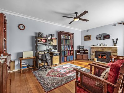 410 Mckinnon Rd, Bentleigh East