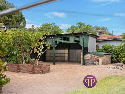 50 Howes Crescent, Dianella