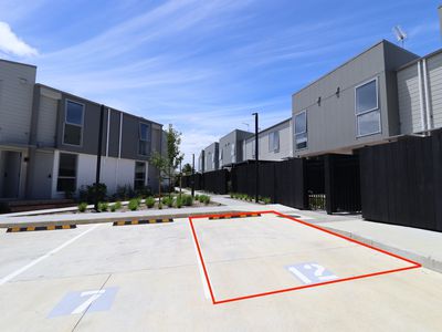 12 / 25 Tranent Road , Mangere East