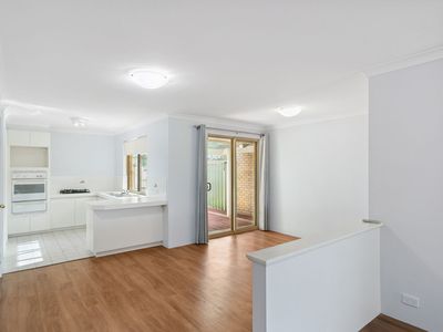 4 / 7 Catrine Court, Kingsley