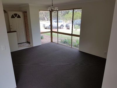 17 Sartorial Place, Greenfields