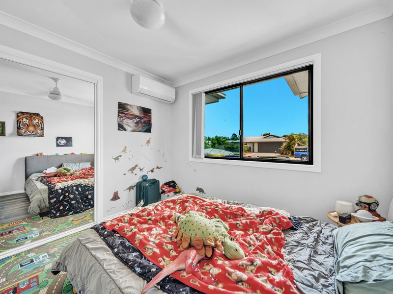 2 / 56 Lakeside Drive, Emerald