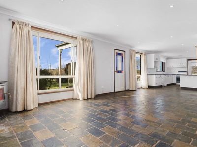 29 Pomona Lane, Neville