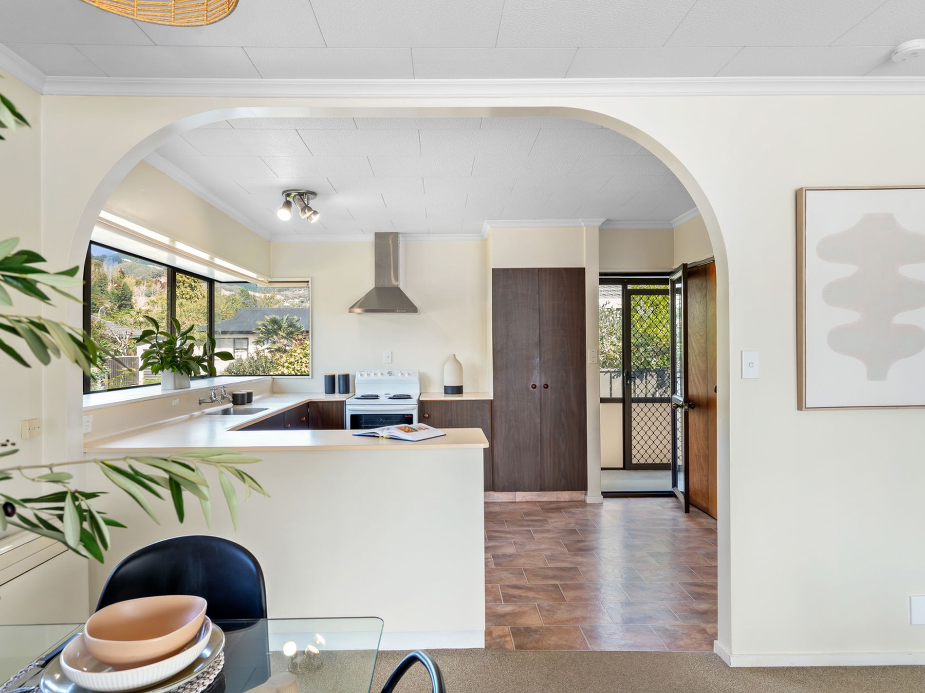 2 Brydon Way, The Wood