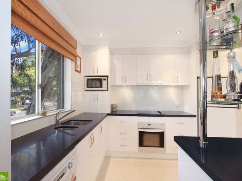 3 / 16 Kembla Street, North Wollongong