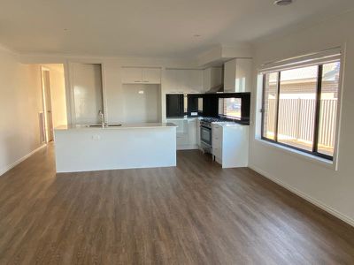 26 Lugano Avenue, Alfredton