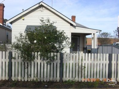 72 Carrington Ave, Dubbo