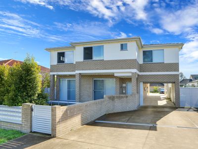 37 Great Western Highway, Kingswood