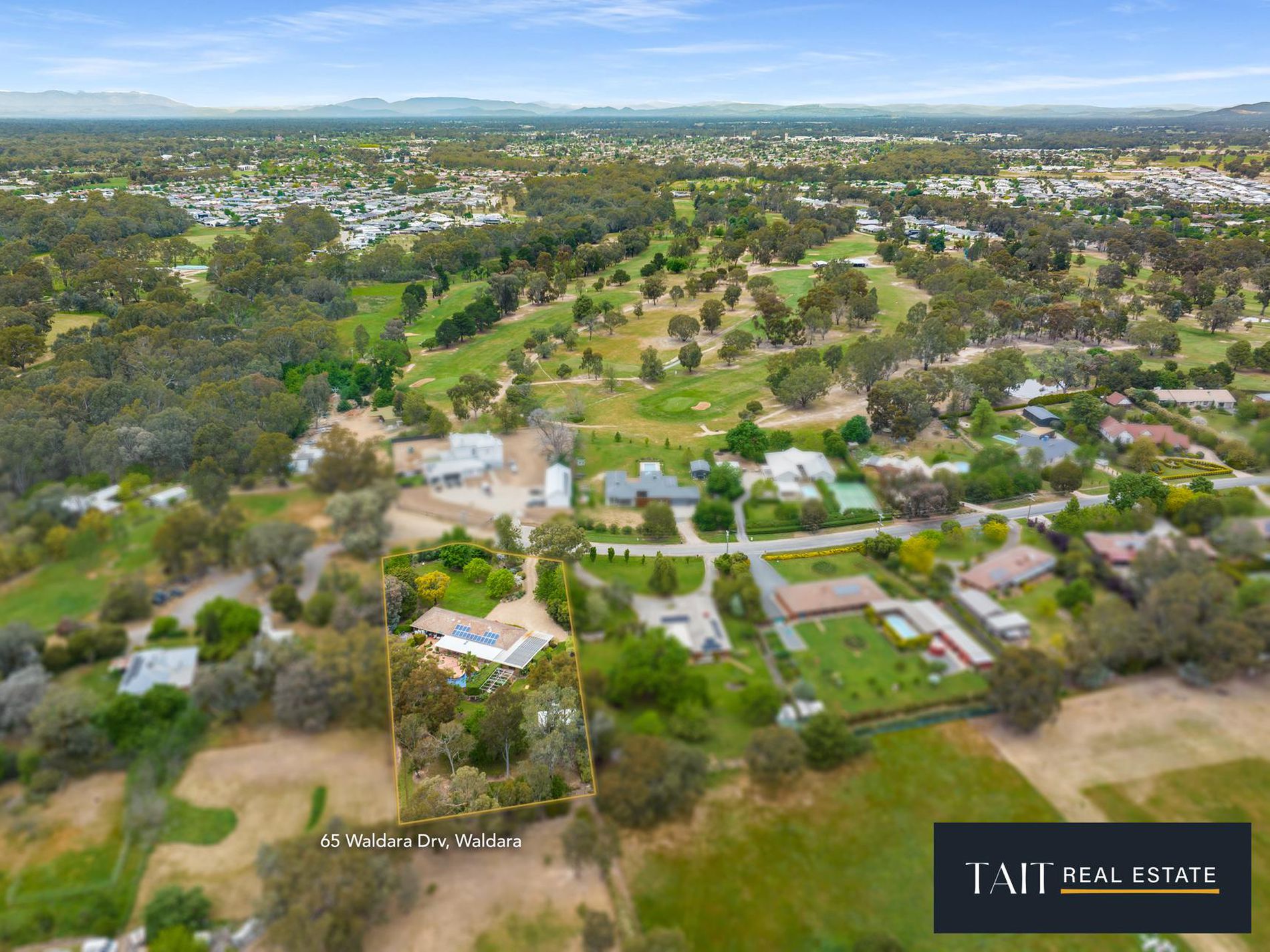 65 Waldara Drive, Waldara