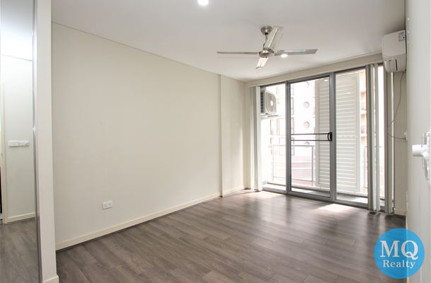 12 / 17-19 Hassall Street, Parramatta
