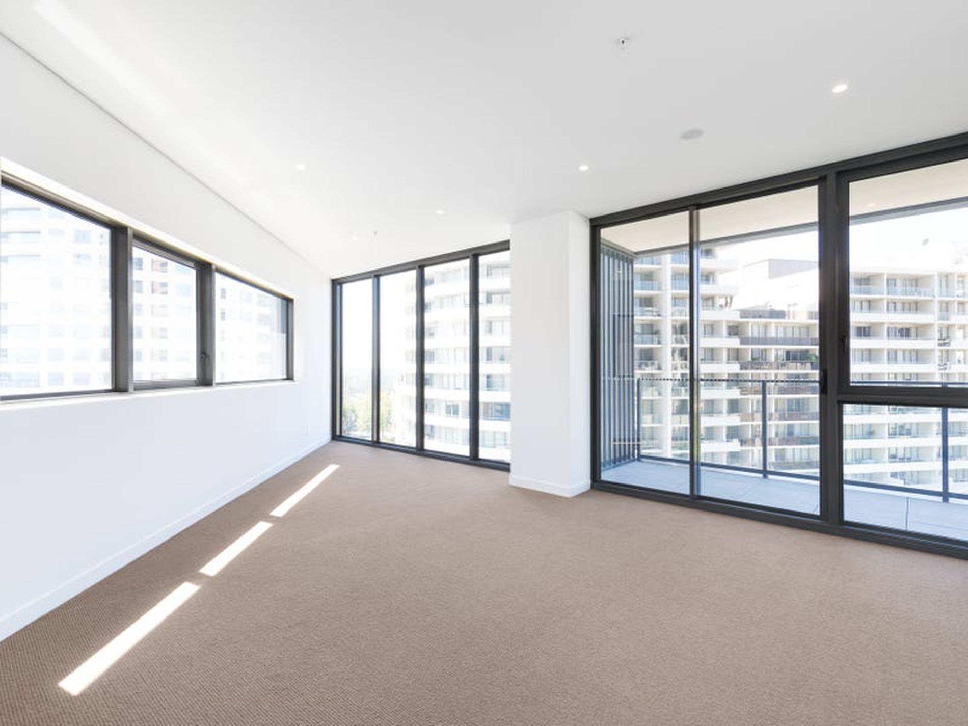 610 / 472 Pacific Highway, St Leonards