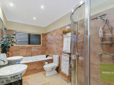 50 Livistonia Close, Bushland Beach